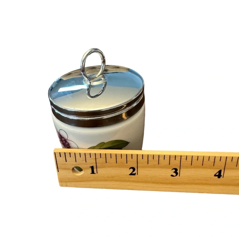 Royal Worcester Atsley King Size Egg Coddler Porcelain